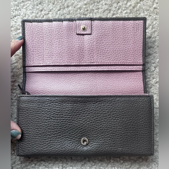 GUCCI TAUPE / BALLET PINK SWING LEATHER CONTINENTAL WALLET - Picture 4 of 15